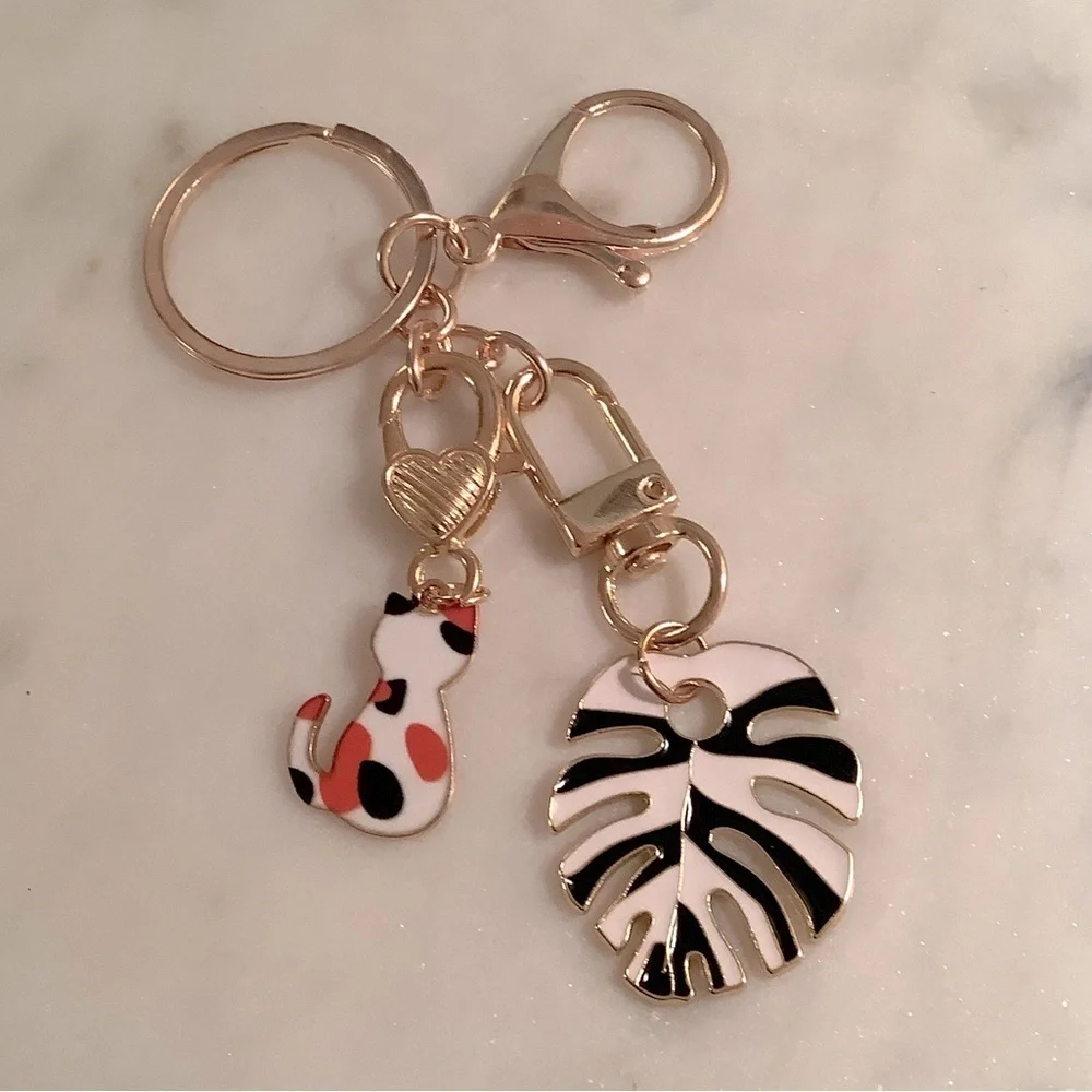 Detachable Purse Keychain With Charms